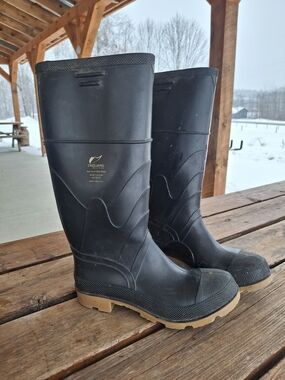 Black Waterproof Men's Muck Boots Mens 9/Ladies 11